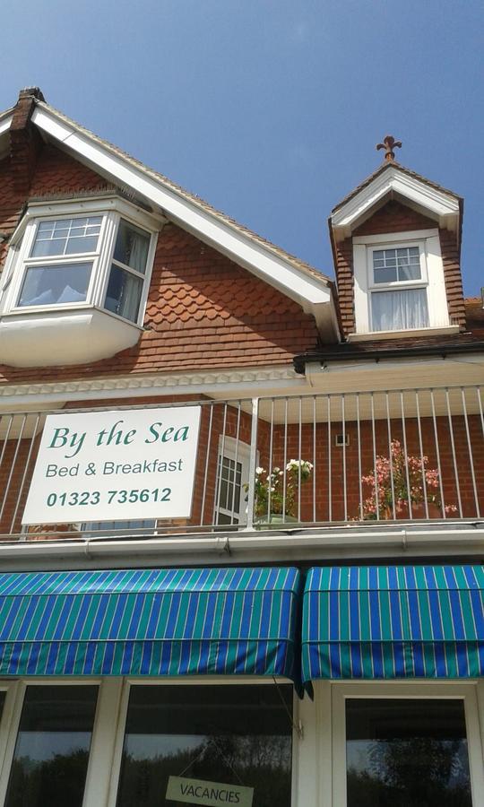 By The Sea Bed And Breakfast Eastbourne Eksteriør billede